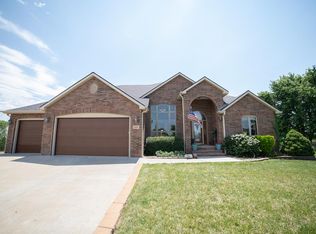 2736 Deborah Dr, Salina, KS 67401
