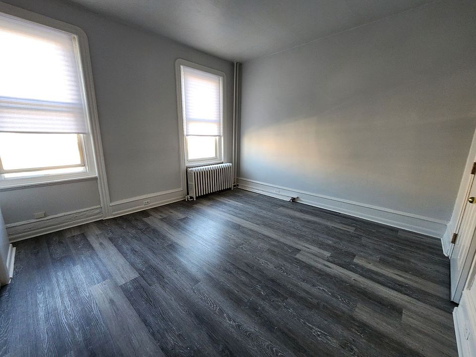 1st image of 1306 W Allegheny Ave Floor 2