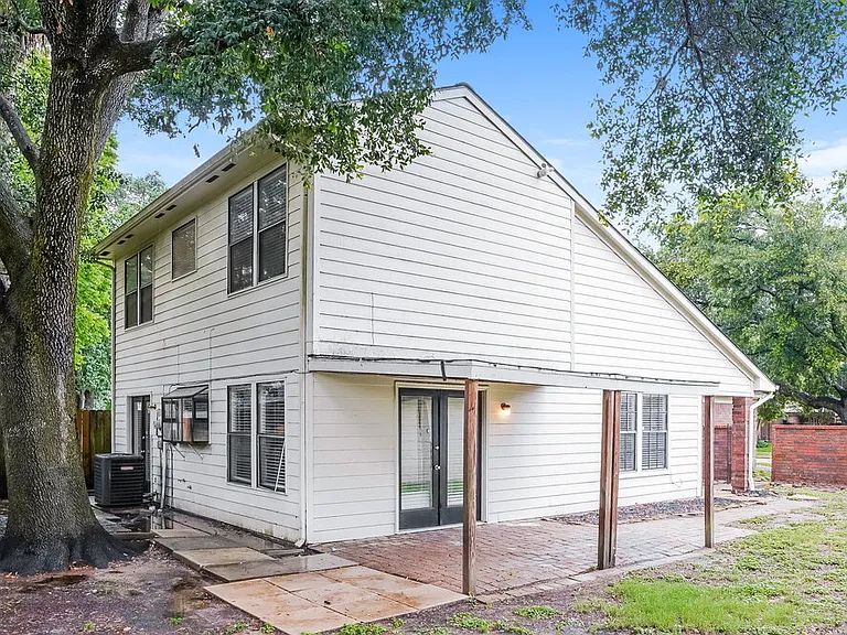 7715 Springville Dr — Photo 17