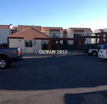 3rd image of 870 B Avenue #804