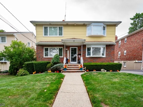 40 Scoles Ave, Clifton City, NJ 07012