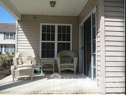 1056 Morning Glory Dr — Photo 10