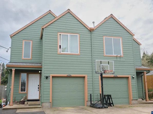 635 SW Pioneer Dr, Willamina, OR 97396