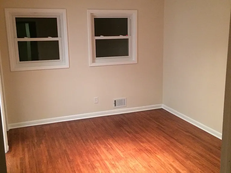 4751 Lavista Rd — Photo 5