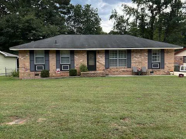 1399 Hatch Cover Cir, Jonesboro, GA 30238