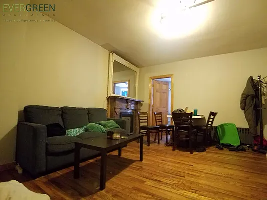 Rented by Evergreen Apartments BK | media 31
