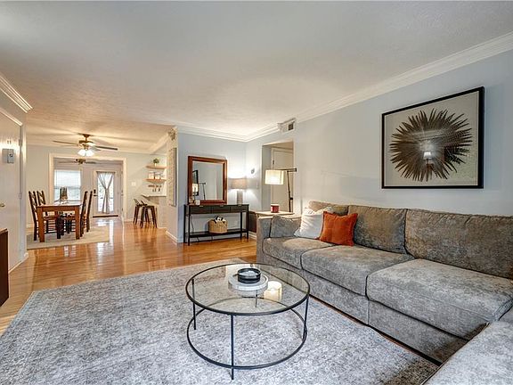 2nd image of 6700 Roswell Rd Unit 4B