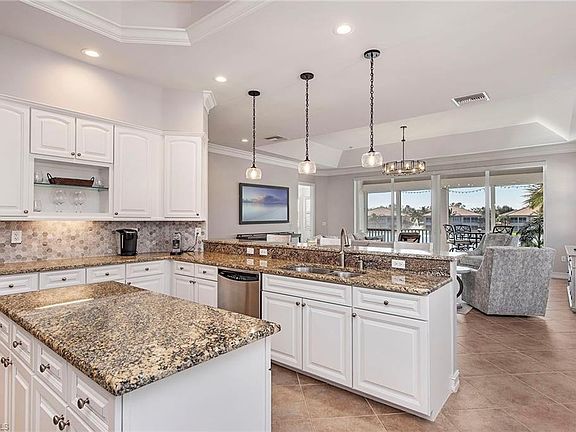 5th image of 7160 Lemuria Cir APT 1504