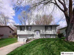 20 Redwood Ln, Yutan, NE 68073