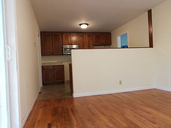 Dining Room to Kitchen