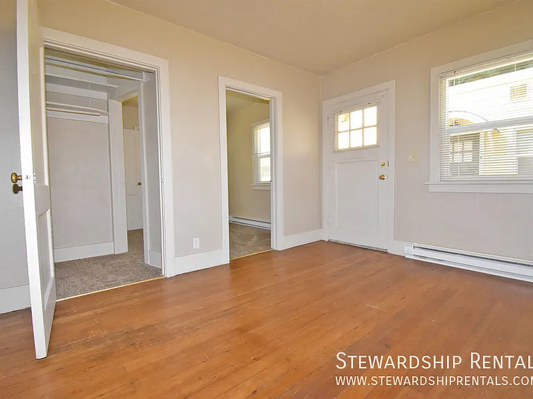 2024 Emerald St #5 — Photo 3