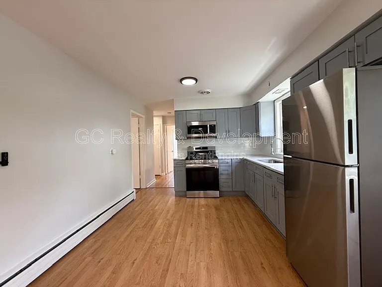 2701 N Sayre Ave #1 — Photo 8