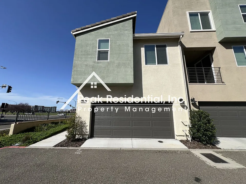 2444 Arena Blvd