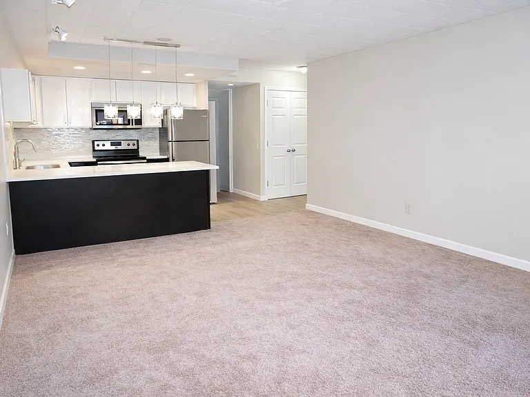 601 N Negley Ave — Photo 5