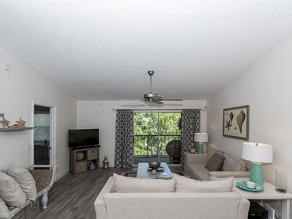 4th image of 5 Arbor Club Dr Unit 317