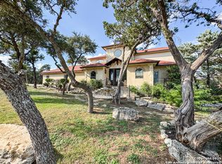 2000 Village Oak, Canyon Lake, TX 78133