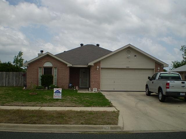 2nd image of 5002 Lindsey Dr