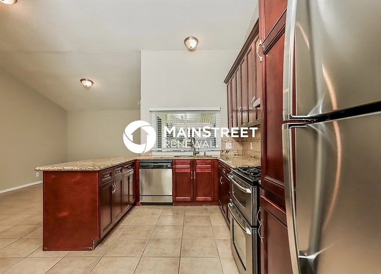 5320 Springtrail Dr — Photo 4