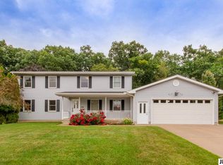 1096 Timber Trl, Jackson, MI 49201