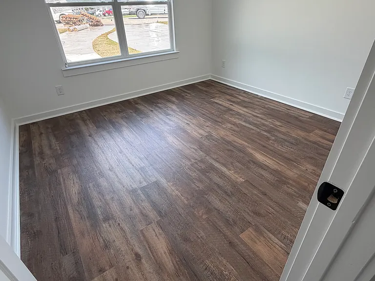 137 Trifecta Dr — Photo 5