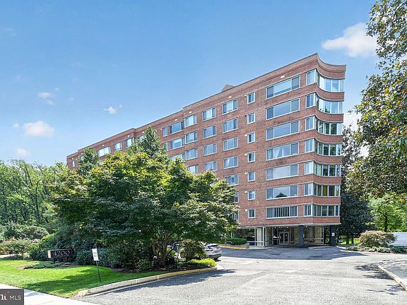 2nd image of 4200 Cathedral Ave NW APT 312A