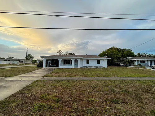 22230 Olean Blvd Photo 1