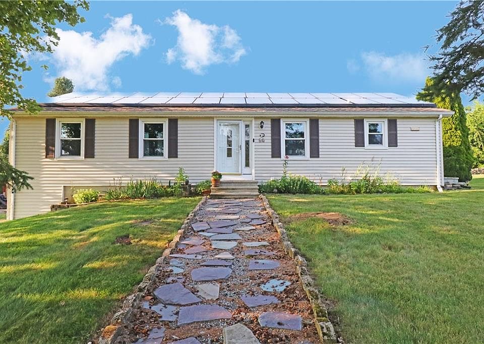 1st image of 61 Amesbury Cir