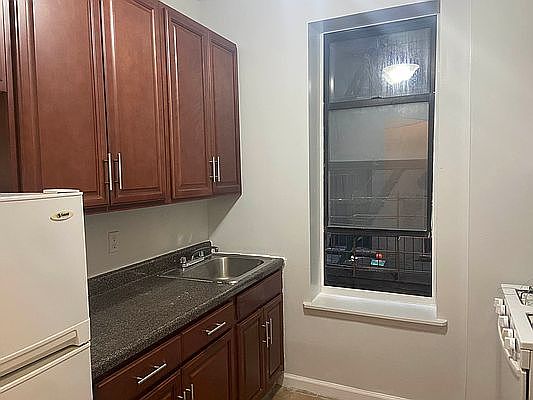 1st image of 570 W 159th St #2