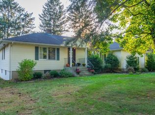 105 Beverly Rd, Fairfield, NJ 07004