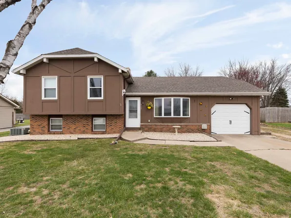 412 Linda Ave, Rochelle, IL 61068