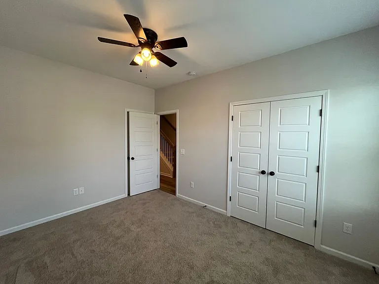 8329 Paramount Point — Photo 5