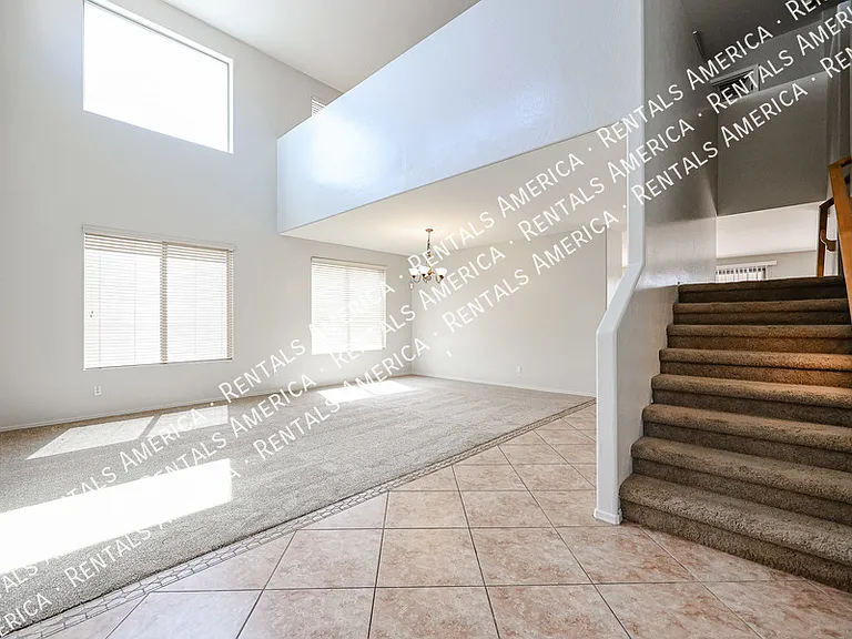 1155 E Winchester Pl — Photo 6