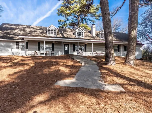 1479 An County Rd #414, Palestine, TX 75803