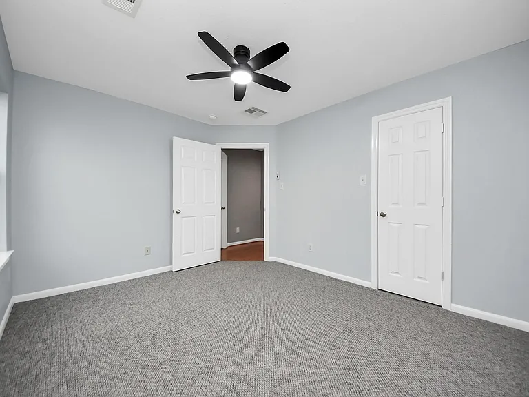 10062 Hillside Bayou Dr — Photo 27