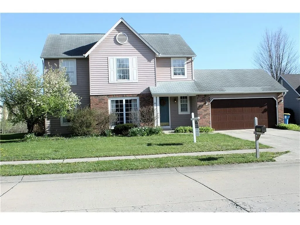 11210 Baycreek Dr photo 1