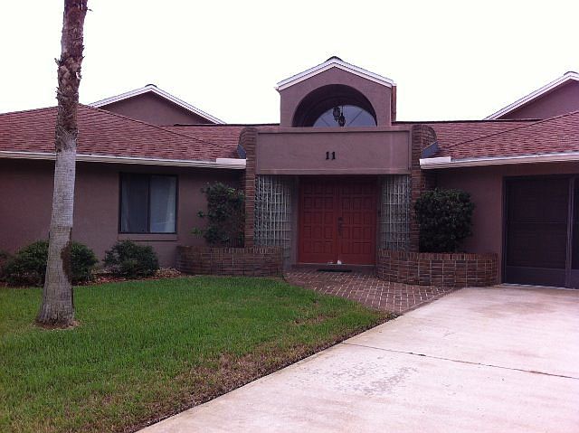1st image of 11 Crossway Ct W