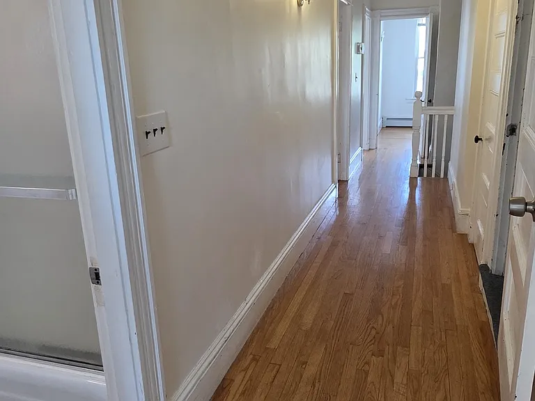 23 Townsend St #B — Photo 7