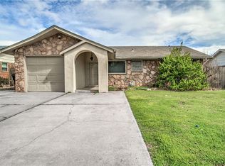 2812 Larkspur Rd, Moore, OK 73160