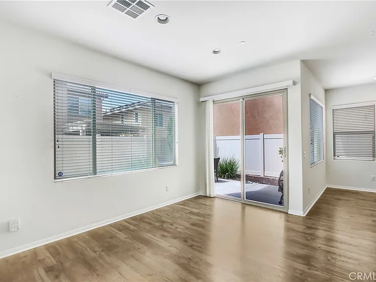 11839 Greenbrier Ln — Photo 10