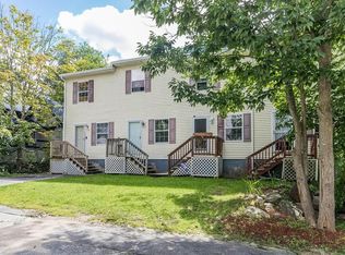 67 Glen St APT 1, Farmington, NH 03835