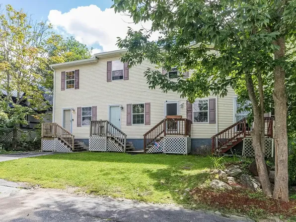 67 Glen St APT 1, Farmington, NH 03835