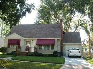 2752 Norbert St, Flint, MI 48504