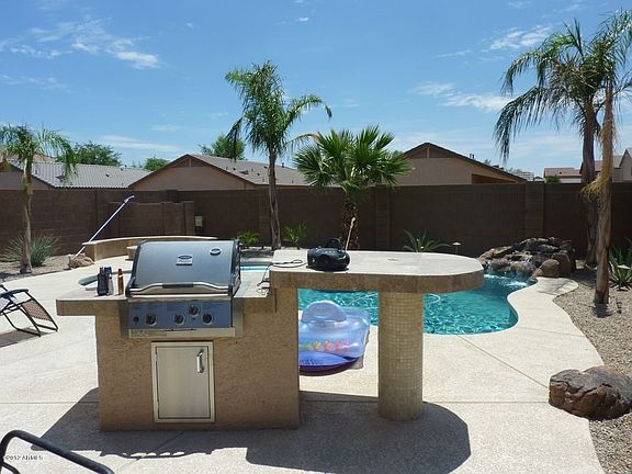 4th image of 4079 E Hematite Ln