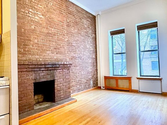 5th image of 155 W 85th St #2F