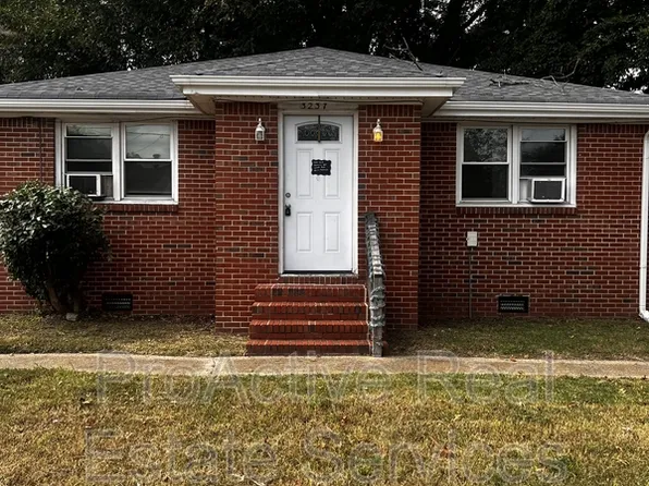 3237 Verdun Ave, Norfolk, VA 23509