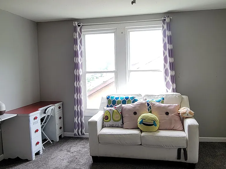 532 Riehl St — Photo 15