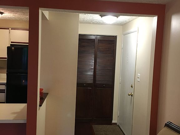 4th image of 3500 Davenport Ct #3500E