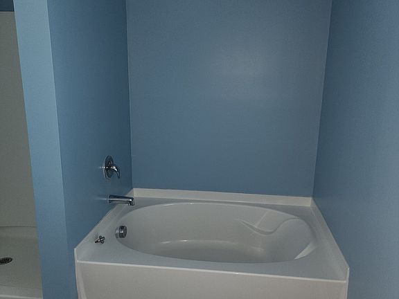 5th image of 211 Embry Blvd
