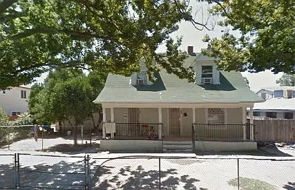 319 N Valeria St photo 1