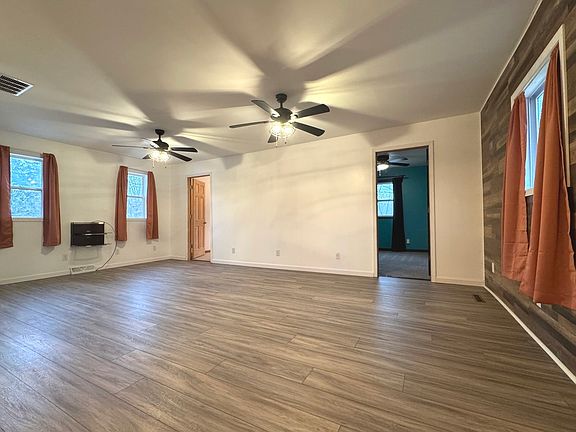 4th image of 16725 E Terrace Dr